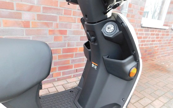 Neufahrzeug Suzuki Address 125 - Bild 18