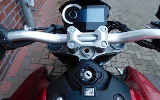 Gebrauchtmotorrad Honda CB 1000 R - Bild 13