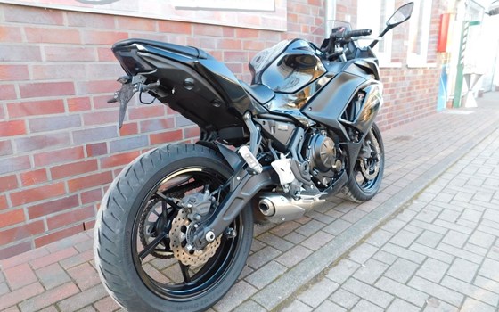 Gebrauchtmotorrad Kawasaki Ninja 650 - Bild 7