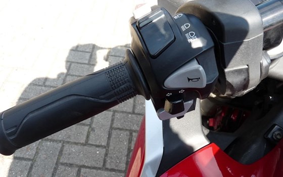Gebrauchtmotorrad Honda VFR1200 FD - Bild 12