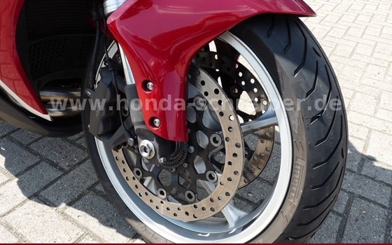 Gebrauchtmotorrad Honda VFR1200 FD - Bild 7