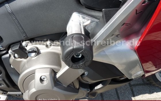 Gebrauchtmotorrad Honda VFR1200 FD - Bild 8