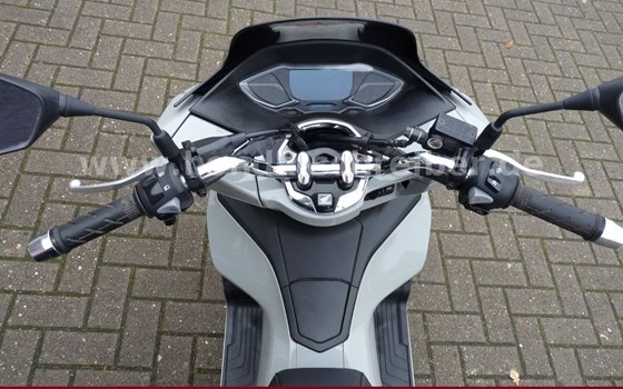 Gebrauchtmotorrad Honda PCX125 - Bild 5