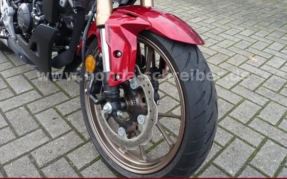Gebrauchtmotorrad Honda CB125R - Bild 10