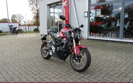 Gebrauchtmotorrad Honda CB125R - Bild 2