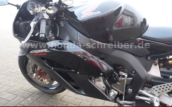 Gebrauchtmotorrad Honda CB 1000 R - Bild 6