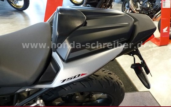 Gebrauchtmotorrad Honda CB750 Hornet - Bild 13