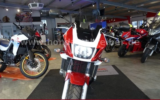 Gebrauchtmotorrad Honda CB 1300 S - Bild 3