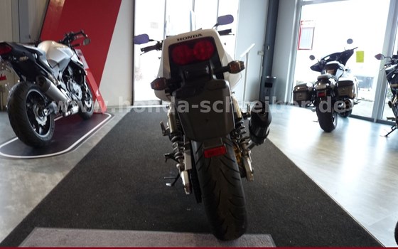 Gebrauchtmotorrad Honda CB 1300 S - Bild 9