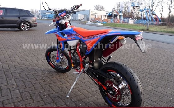 Neufahrzeug Beta RR Motard 2T 50 Track - Bild 4