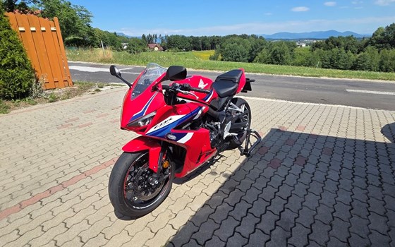 Gebrauchtmotorrad Honda CBR650R E-Clutch - Bild 4