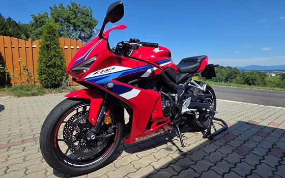 Gebrauchtmotorrad Honda CBR650R E-Clutch - Bild 7