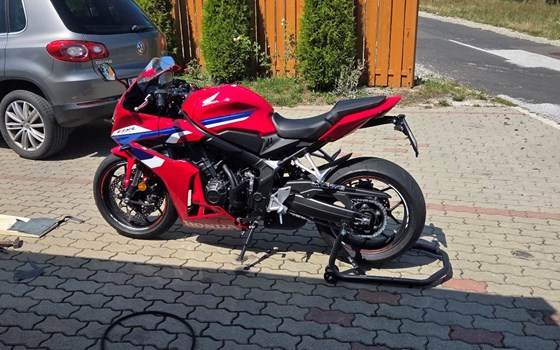 Gebrauchtmotorrad Honda CBR650R E-Clutch - Bild 9