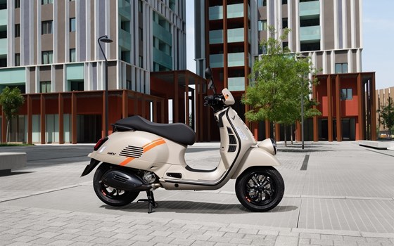 Neufahrzeug Vespa GTV 300 - Bild 6