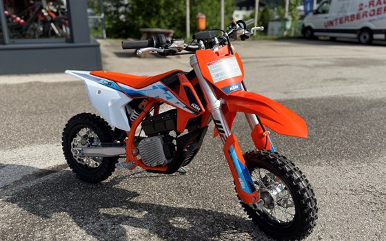 Neufahrzeug KTM SX-E 3 - Bild 4