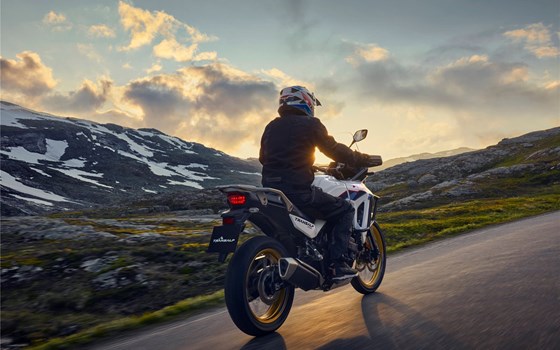 Neufahrzeug Honda XL750 Transalp E-Clutch - Bild 4