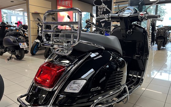 Neufahrzeug Vespa GTS 310 - Bild 10