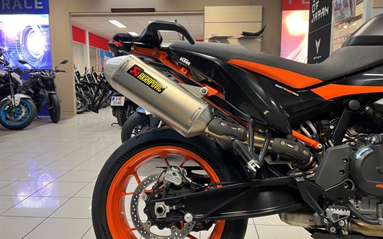 Gebrauchtmotorrad KTM 890 SMT - Bild 3