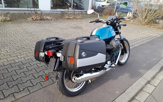 Gebrauchtmotorrad Moto Guzzi V7 III Special - Bild 17