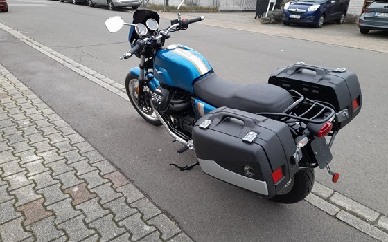 Gebrauchtmotorrad Moto Guzzi V7 III Special - Bild 4