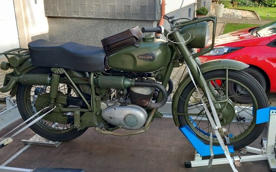 Gebrauchtmotorrad Monark M550 Military - Bild 3