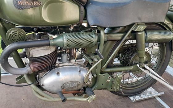 Gebrauchtmotorrad Monark M550 Military - Bild 8
