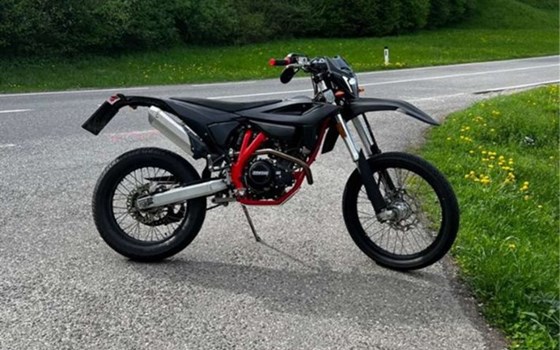 Gebrauchtmotorrad Beta RR 125 4T LC Enduro - Bild 7
