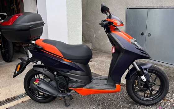 Gebrauchtmotorrad Aprilia SR 125 - Bild 1