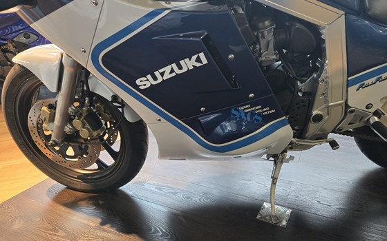 Gebrauchtmotorrad Suzuki GSX-R 1100 - Bild 3