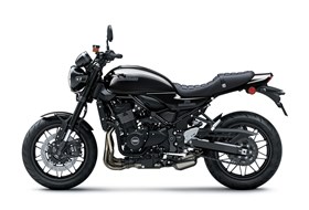 Kawasaki Z900 RS Black Ball Edition