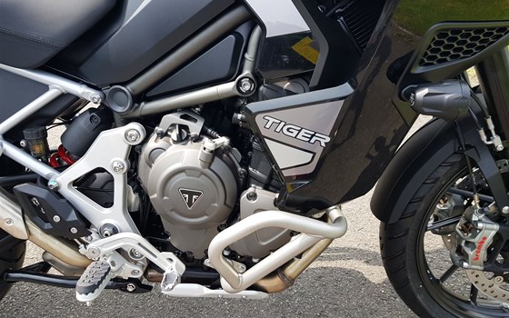 Gebrauchtmotorrad Triumph Tiger 1200 GT Explorer - Bild 9