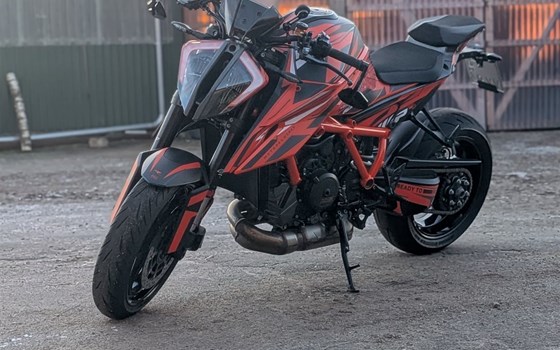 Gebrauchtmotorrad KTM 1290 Super Duke R - Bild 1