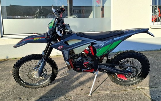 Gebrauchtmotorrad Beta RR 2T 300 - Bild 2