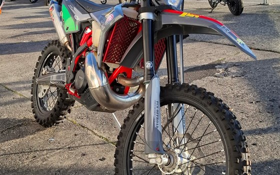 Gebrauchtmotorrad Beta RR 2T 300 - Bild 1