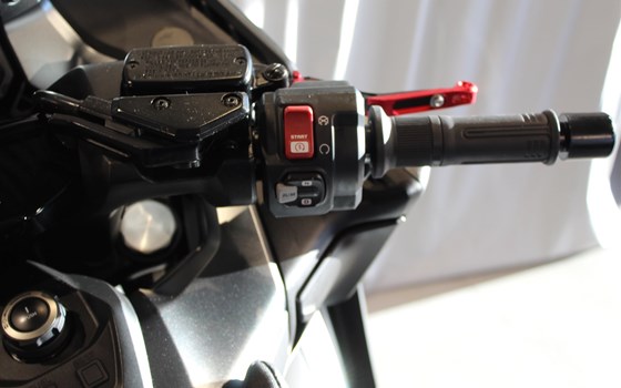 Gebrauchtmotorrad Honda Forza 750 - Bild 17