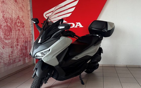 Neufahrzeug Honda Forza 350 - Bild 3
