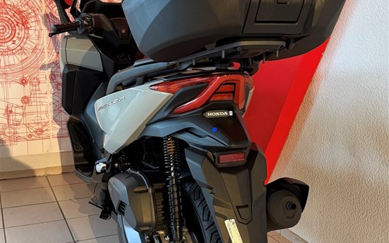 Neufahrzeug Honda Forza 350 - Bild 4