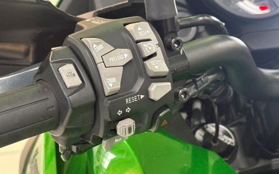 Gebrauchtmotorrad Kawasaki Versys 1000 SE - Bild 13