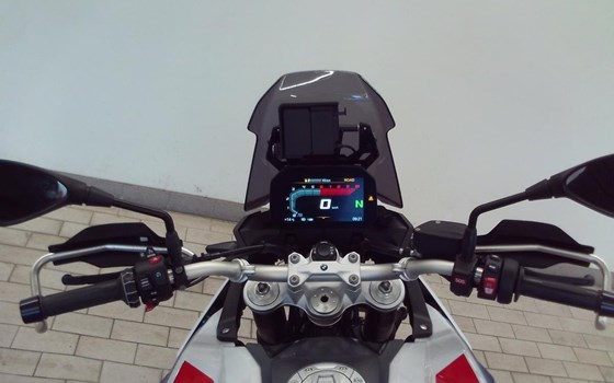 Gebrauchtmotorrad BMW F 900 GS - Bild 8