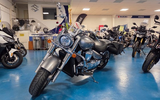 Gebrauchtmotorrad Suzuki Intruder C1800R - Bild 3