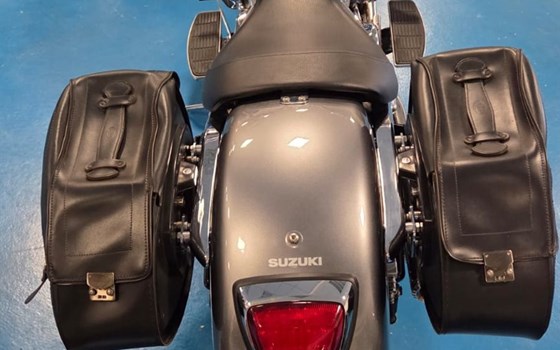 Gebrauchtmotorrad Suzuki Intruder C1800R - Bild 6