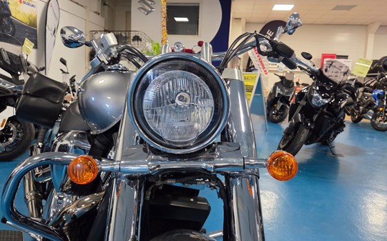 Gebrauchtmotorrad Suzuki Intruder C1800R - Bild 2