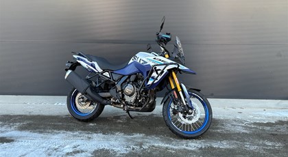 Neumotorrad Suzuki V-Strom 800DE