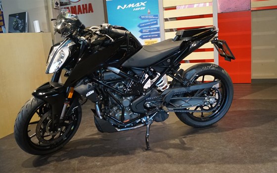 Neufahrzeug KTM 390 Duke - Bild 4