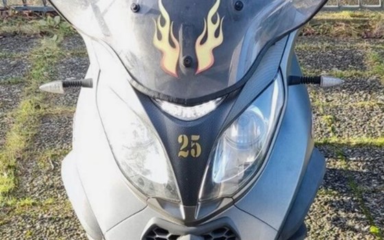 Gebrauchtmotorrad Piaggio MP3 500 hpe Exclusive - Bild 2