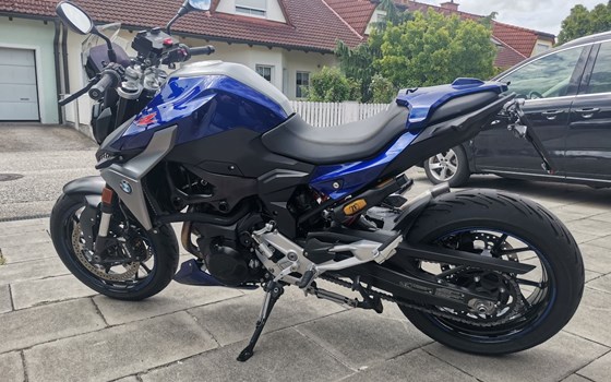Gebrauchtmotorrad BMW F 900 R - Bild 4