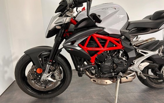 Gebrauchtmotorrad MV Agusta Brutale 800 - Bild 7