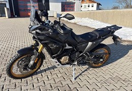 Neumotorrad Voge DS800X Rally