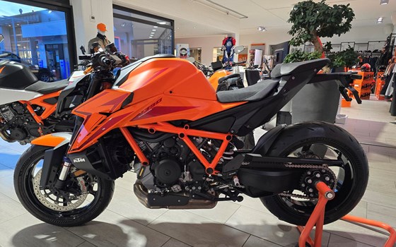 Neufahrzeug KTM 1390 Super Duke R EVO - Bild 2