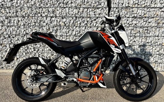 Gebrauchtmotorrad KTM 125 Duke - Bild 1
